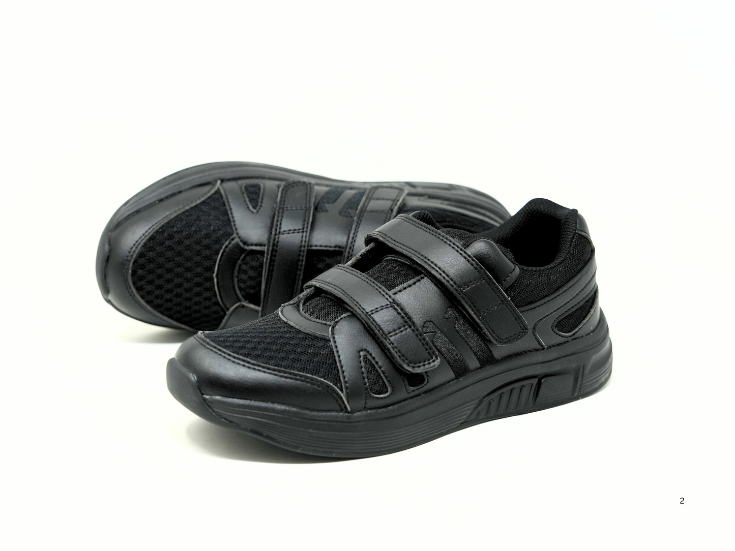 FITec 9331 Black - Lady's Added-Depth Light Mesh Walking Shoe