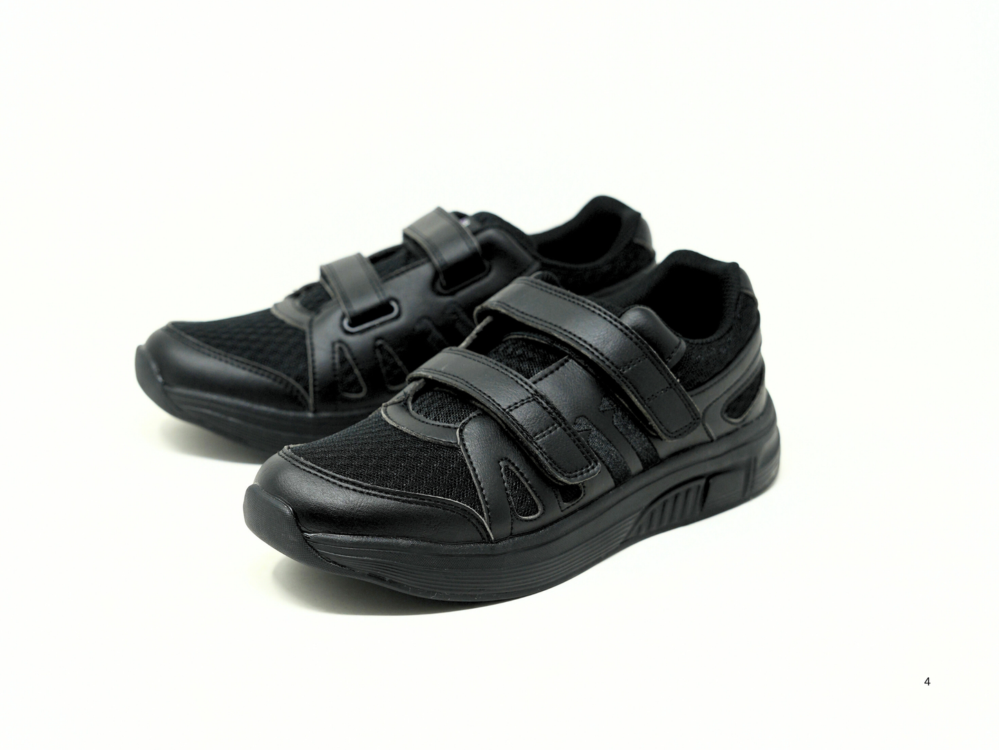 FITec 9331 Black - Lady's Added-Depth Light Mesh Walking Shoe